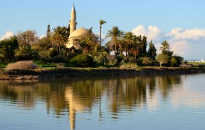 Hala Sultan Tekke Mosque Cyprus image